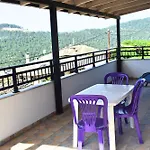 Deos Thassos アパート パナギア