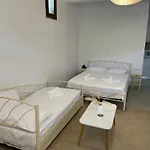 Deos Thassos アパート