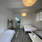 Deos Thassos アパート *